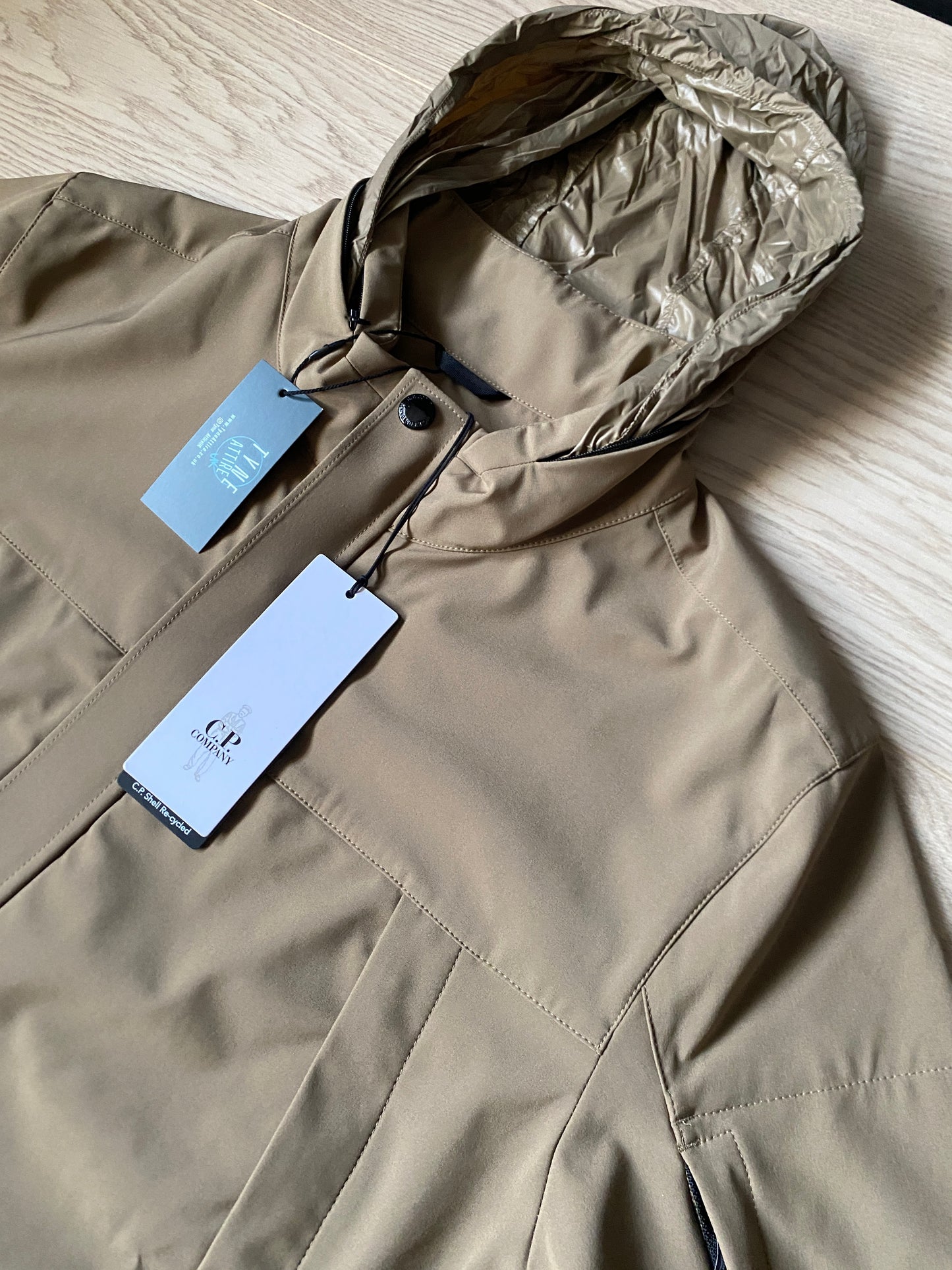 C.P. Company Soft Shell-R Arm Lens Multi Pocket Tan Beige Hideaway Hood Jacket