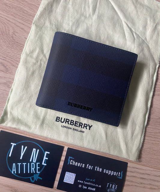 Burberry Check Print Leather Unisex Card/Coin/Note Holder Navy/Black Bi-Fold Wallet