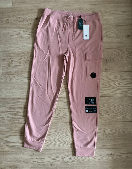 C.P. Company Lens Pocket Diagonal Raised Fleece Light Pink Cuffed Joggers