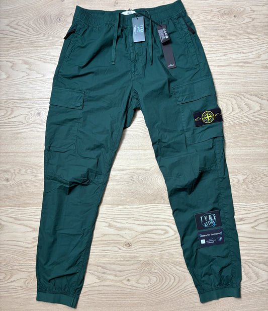 Stone Island 31303 Stretch Tela Paracute ‘Type RE-T’ Bottle Green Cuffed Cargo Trousers
