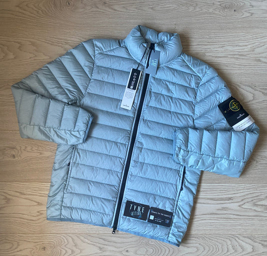 Stone Island 42424 Loom Woven Chambers R-Nylon Down-TC Lightweight Sky Blue Jacket