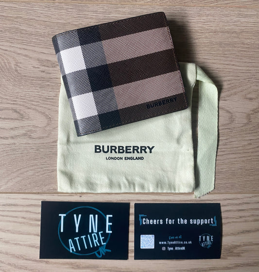 Burberry Check Print Leather Unisex Card/Note Holder Brown Birch Bi-Fold Wallet