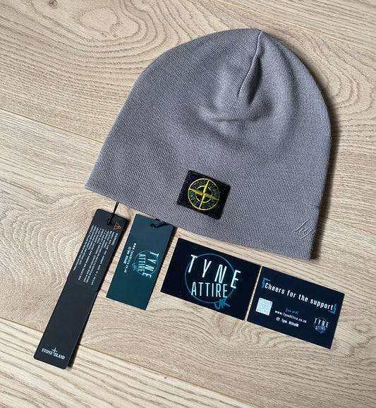 Stone Island x Supreme N01SA Classic Mens/Unisex Patch Logo Dust Reflective Grey Beanie