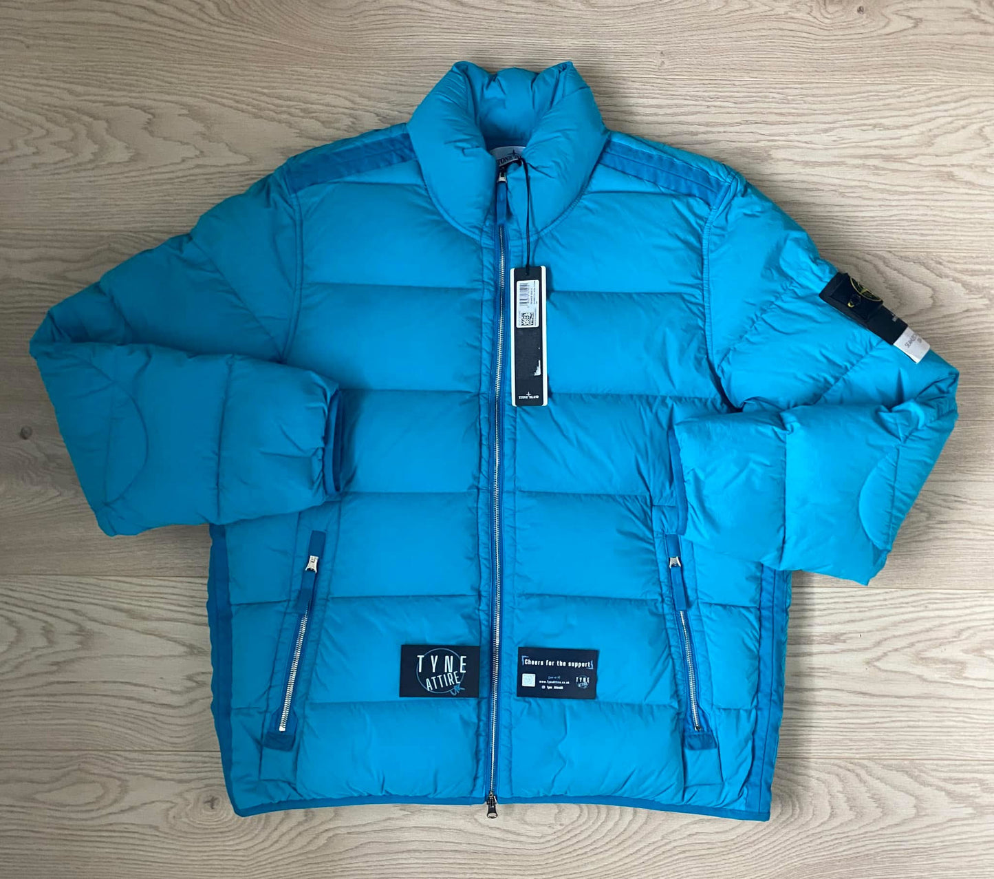 Stone Island 40324 Seamless Tunnel Nylon Down Turquoise Blue Puffer Jacket