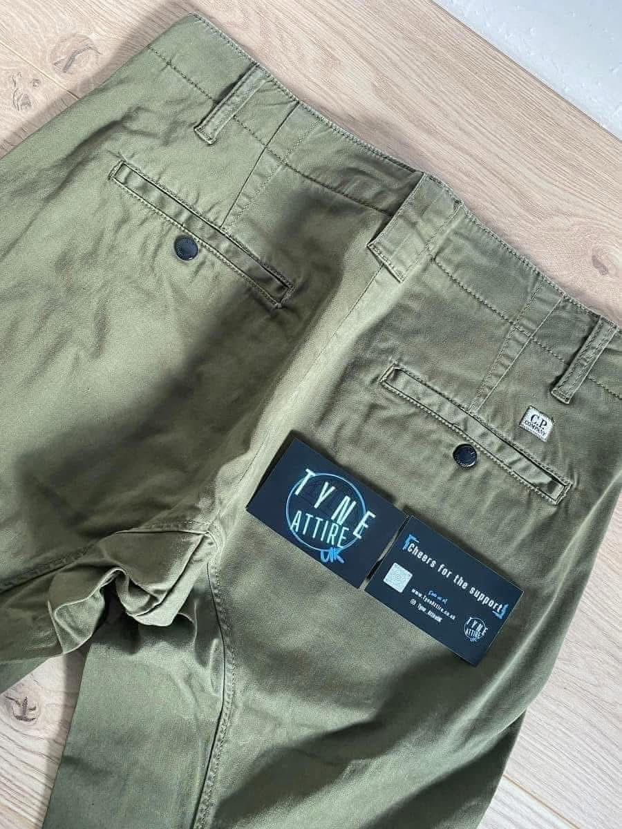 C.P. Company Garment Dyed Ergonomic Fit Raso Stretch Pocket Patch Logo Olive Green Cuffed Cargo Trousers
