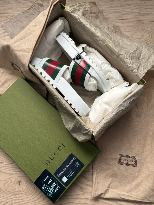Gucci Pursuit Trek White/Green/Red Striped Rubber Sliders