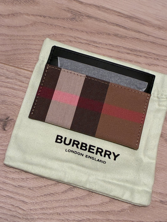 Burberry Oversized Check Print Unisex Archive Beige Card Holder