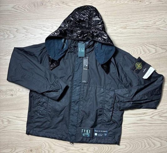 Stone Island 40623 Membrana 3L TC Garment Dyed Navy Blue Hooded Windbreaker Jacket