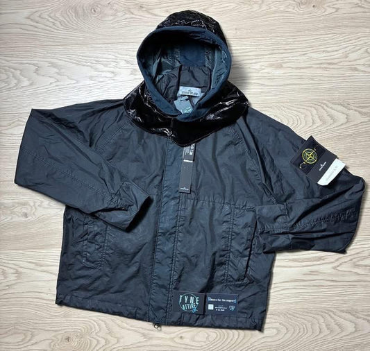 Stone Island 40623 Membrana 3L TC Garment Dyed Navy Blue Hooded Windbreaker Jacket