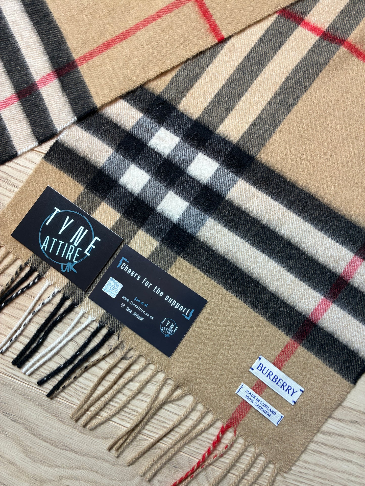 Burberry Classic Giant Check Unisex Cashmere Archive Beige Scarf