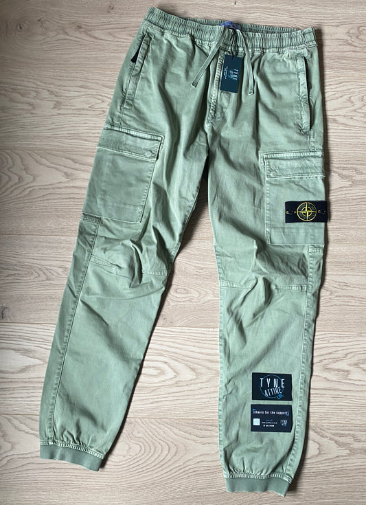 Stone Island 313L1 Stretch Broken Twill Organic Cotton ‘Old’ Effect Type RE-T Sage Green Heavyweight Cuffed Cargo Trousers