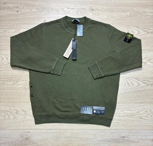 Stone Island 61241 Organic Cotton Diagonal Fleece ‘OLD’ Effect Dyed Khaki Green Crewneck Sweater