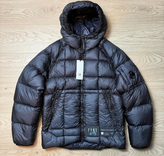 C.P. Company D.D Shell Arm Pocket Lens Down Filled Nylon Navy Blue Hooded Puffer Jacket