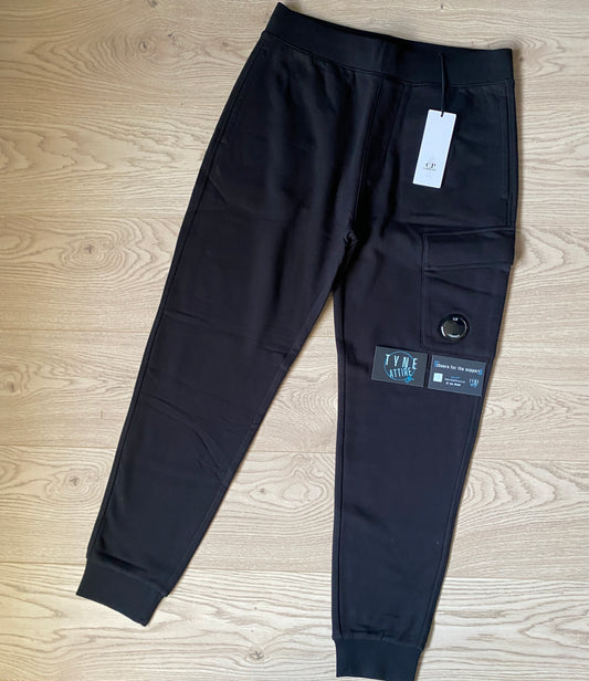 C.P Company Lens Patch Pocket Diagonal Raised Fleece Black Cargo Joggers