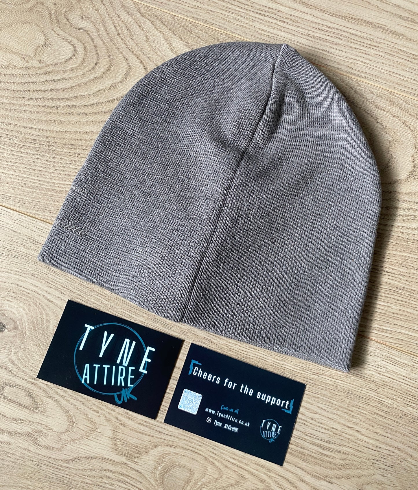 Stone Island x Supreme N01SA Classic Mens/Unisex Patch Logo Dust Reflective Grey Beanie