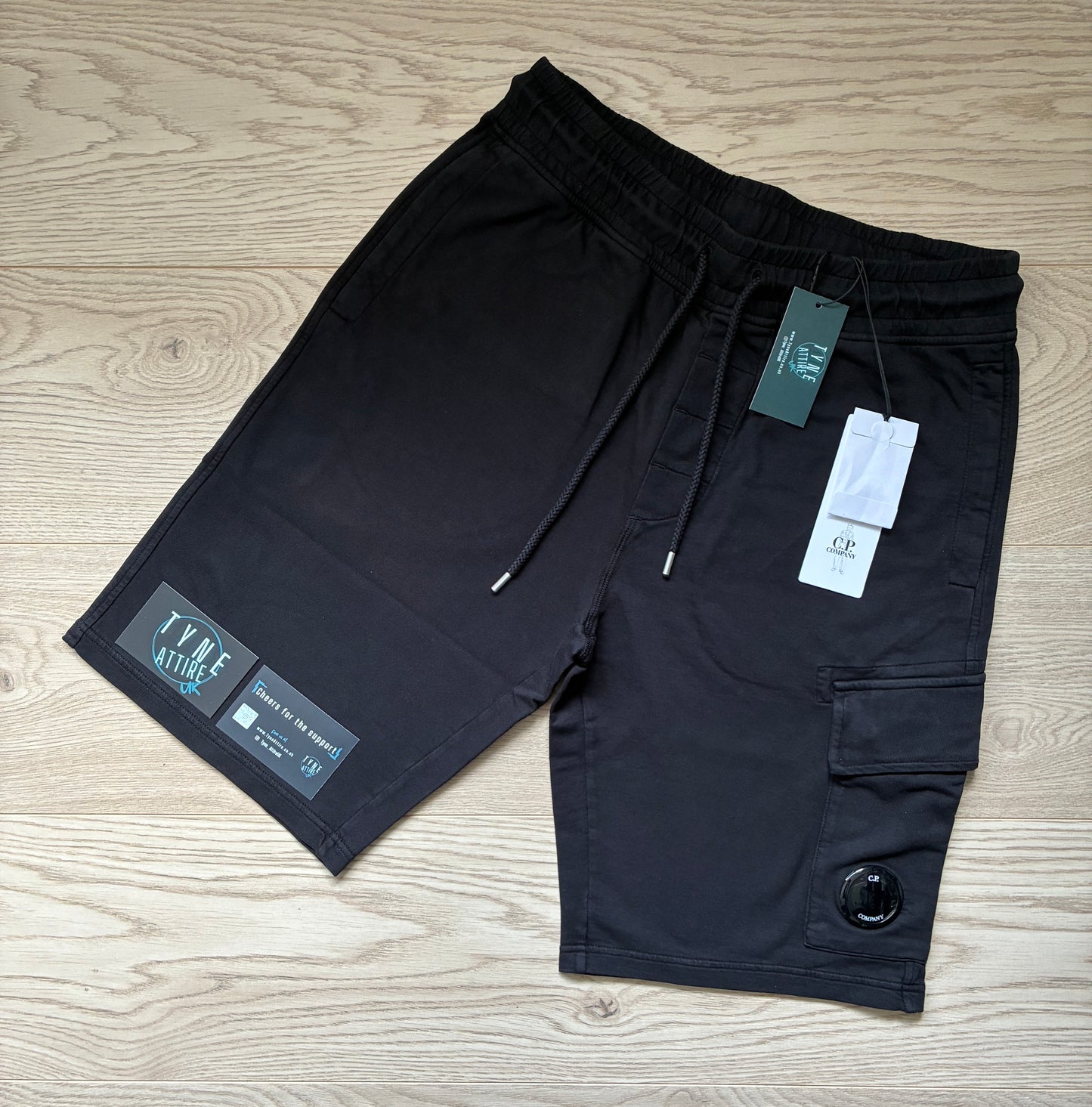 C.P. Company Lens Pocket Light Fleece Cotton Black Bermuda Cargo Sweat Shorts
