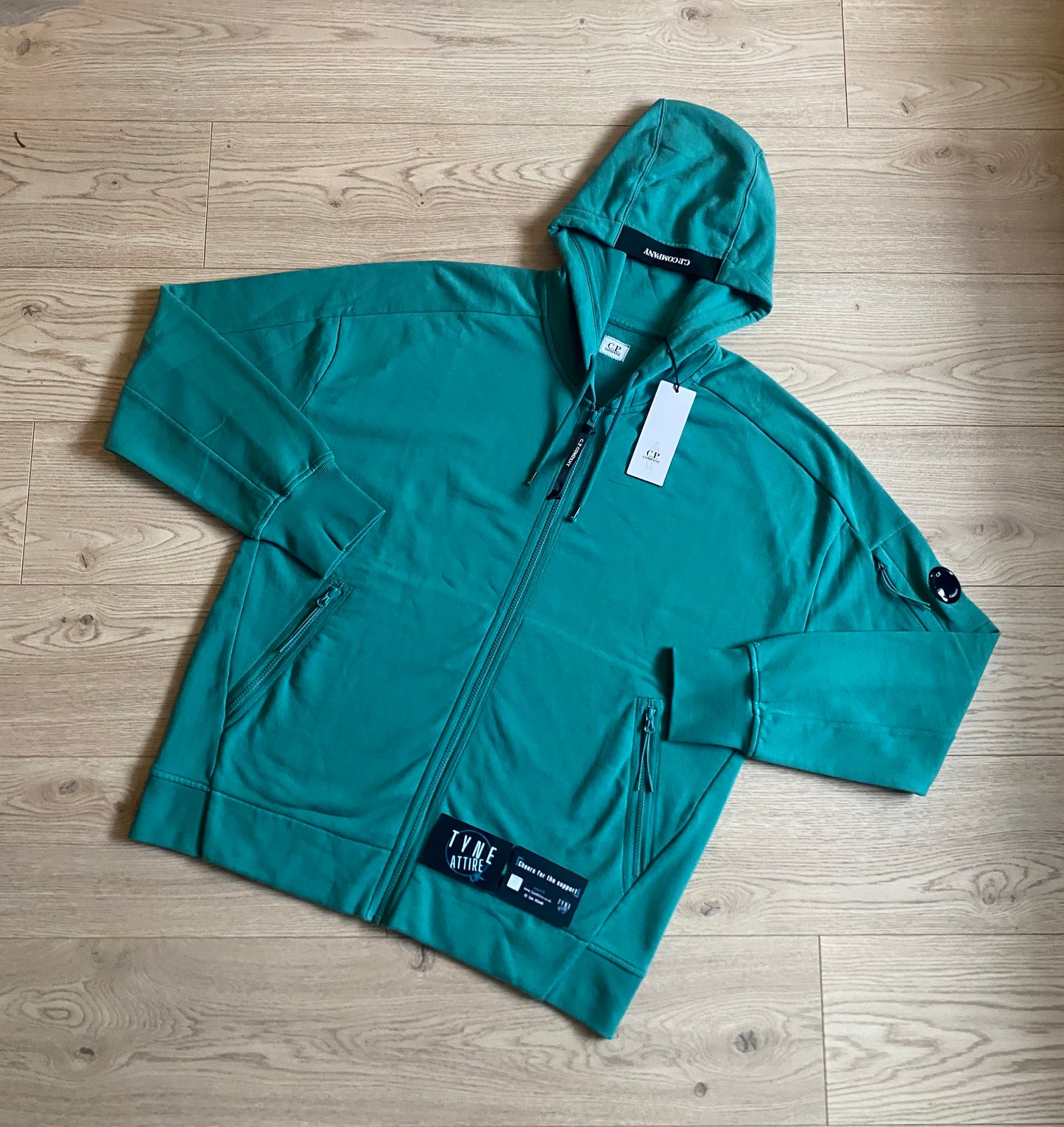 C.P. Company Garment Dyed Arm Pocket Lens Diagonal Raised Fleece Green Full Zip Hooded Sweater