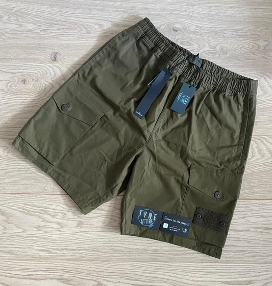 Stone Island L02F1 ‘Type CO’ Ghost Piece_O-Ventile Khaki Green Cargo Shorts
