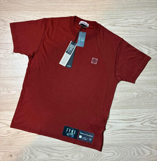 Stone Island 2100237 Cotton_Fissato Effect Patch Logo Copper Red Crewneck T-Shirt
