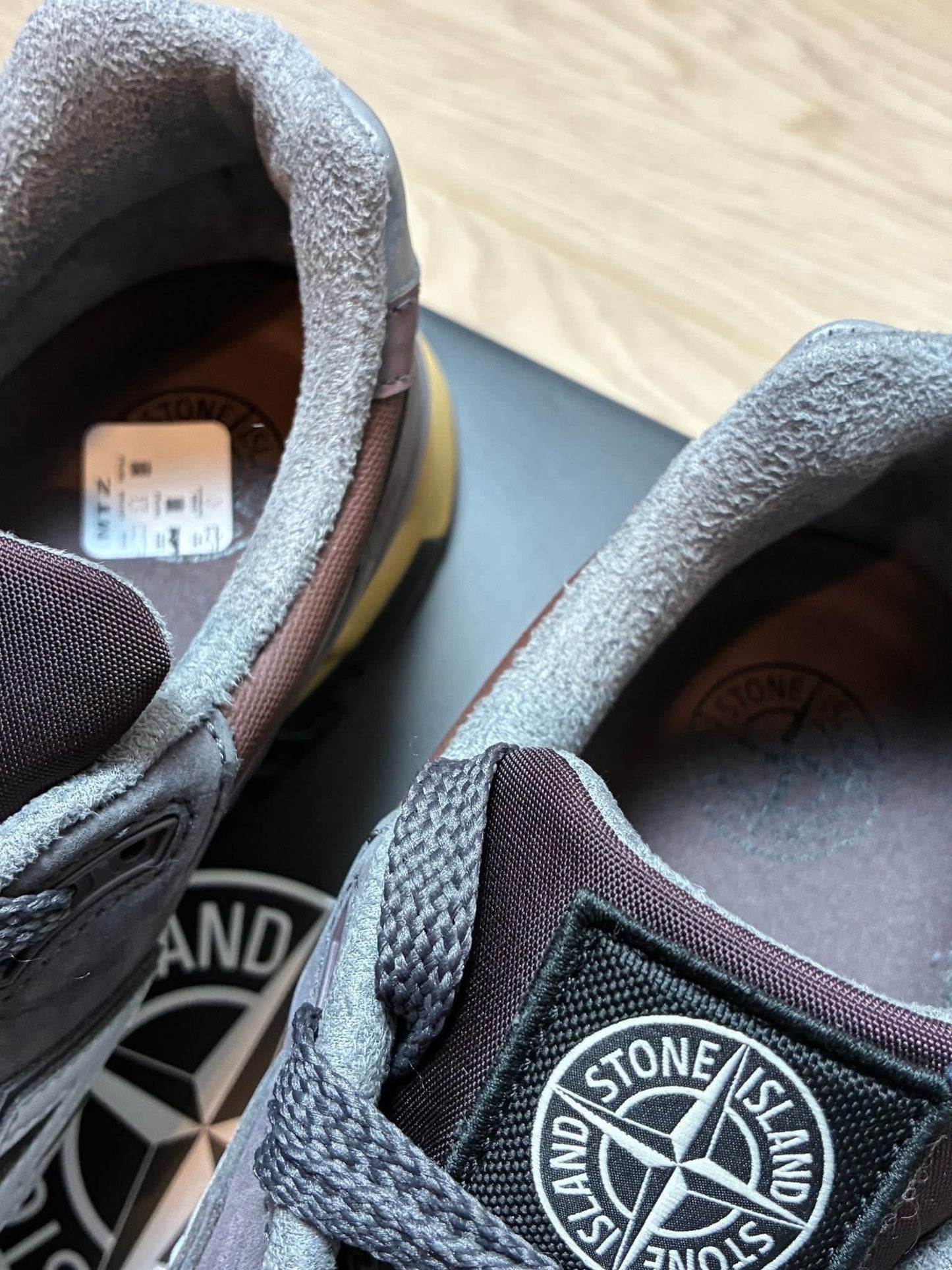 Stone Island x New Balance 998 MiUSA Raso Gommato Burgundy/Grey/Beige Trainers