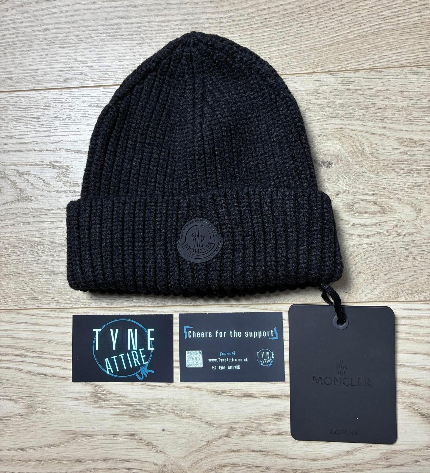 Moncler Black Label Berretto Tricot Rubber Patch Logo Thick Ribbed Wool Triple Black Beanie
