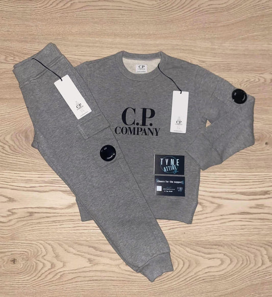 C.P. Company Junior Spellout Chest Logo Arm Lens Sweater & Cargo Jogger Grey Tracksuit Set