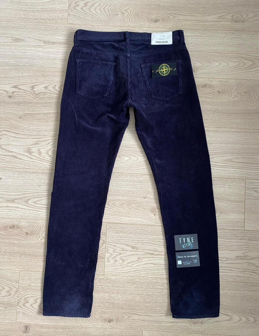 Stone Island J4B39 Pocket Patch Logo Type RE-T Ink Blue Corduroy Chino Trousers