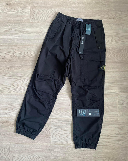 Stone Island 30520 Type LO Twill Stretch-TC Garbardine Cotton Black Cargos