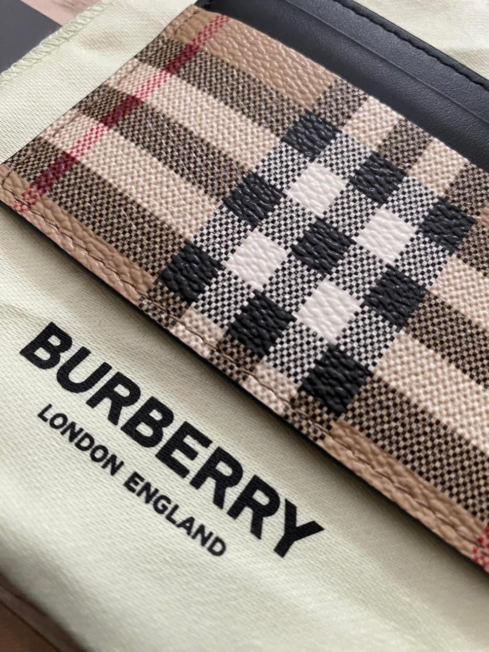 Burberry Vintage Check Leather Unisex Archive Beige Card Holder Wallet