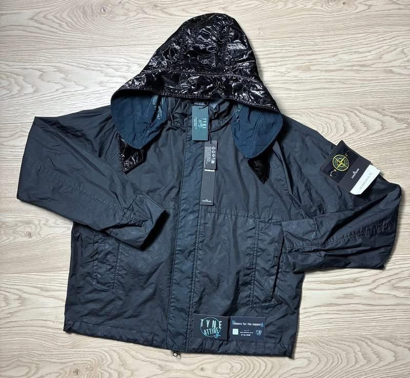 Stone Island 40623 Membrana 3L TC Garment Dyed Navy Blue Hooded Windbreaker Jacket