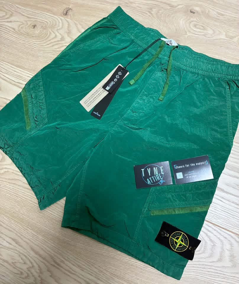 Stone Island L1719 ‘Type CO’ Nylon Metal Econyl Green Bermuda Cargo Shorts