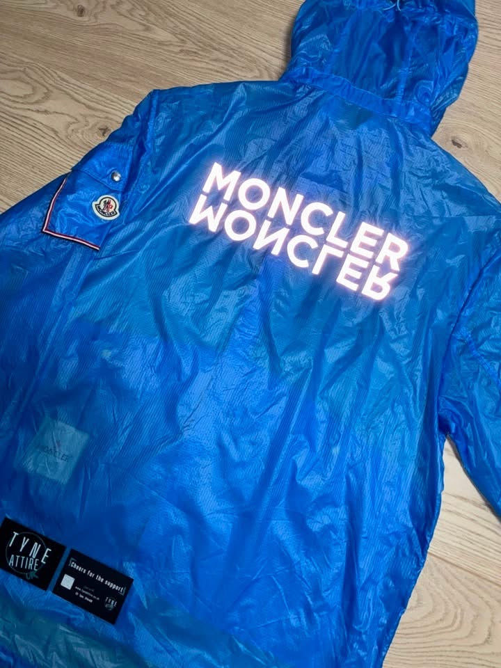 Moncler Ebizo Reflective Spellout Logo Sky Blue Nylon Ripstop Lightweight Hooded Windbreaker Jacket