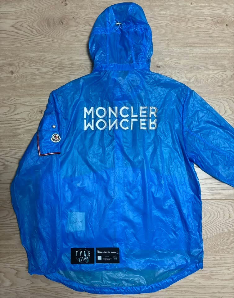 Moncler Ebizo Reflective Spellout Logo Sky Blue Nylon Ripstop Lightweight Hooded Windbreaker Jacket