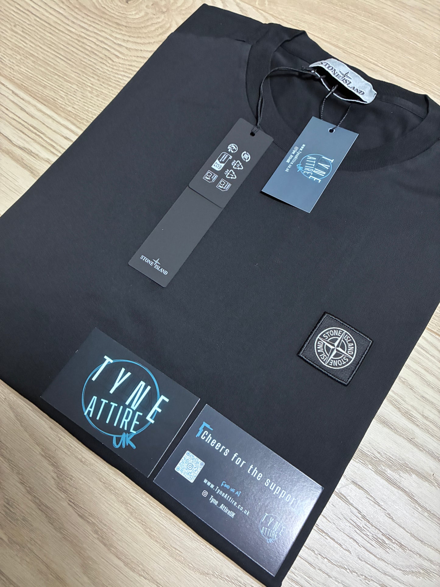 Stone Island 2100027 Garment Dyed Compass Patch Logo Black Crewneck T-Shirt