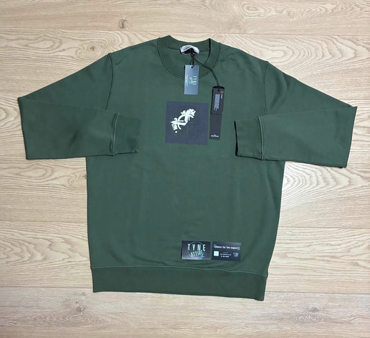 Stone Island 66559 ‘Institutional One’ Cotton Fleece Compass Graphic Logo Garment Dyed Green Sweater