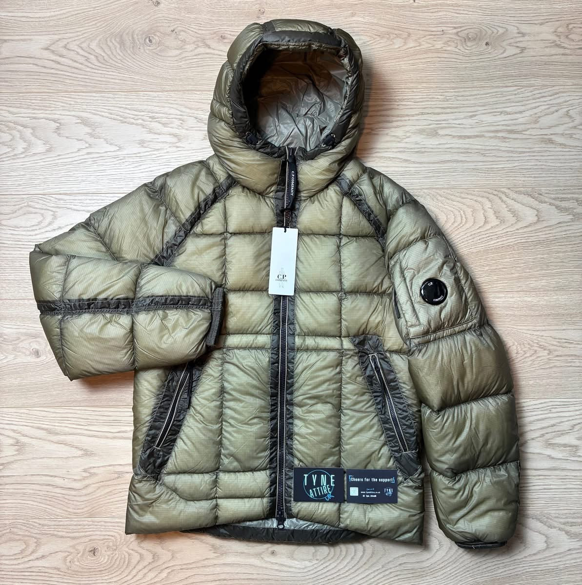 C.P. Company D.D Shell Arm Pocket Lens Down Filled Nylon Khaki Green Hooded Puffer Jacket