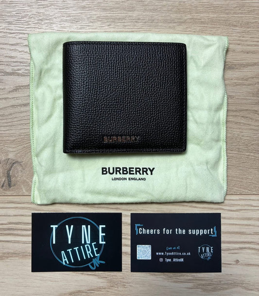 Burberry Grained Leather Unisex Card/Note Holder Spellout Logo Black Bi-Fold Wallet