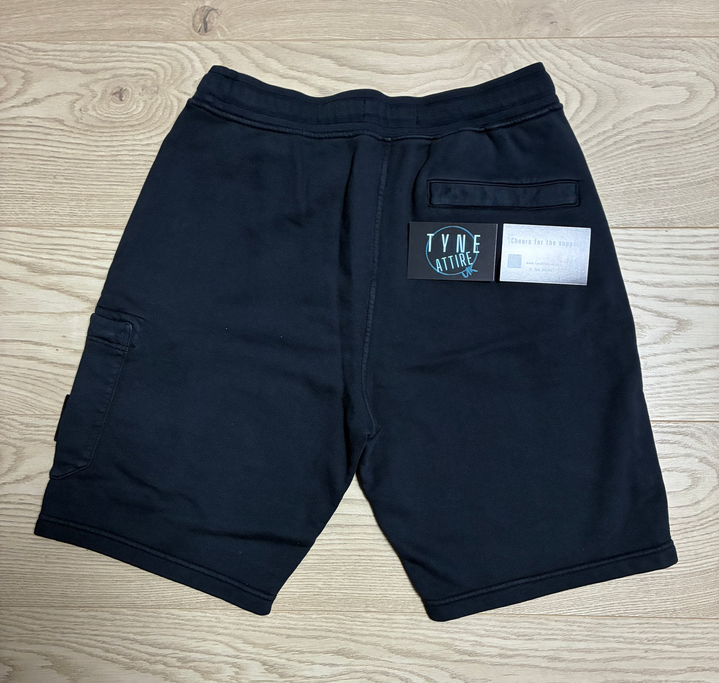 Stone Island 6200011 Garment Dyed Felpa Bermuda Organic Cotton Fleece Cargo Pocket Navy Blue Shorts